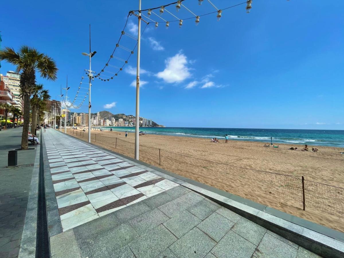 Mar Benidorm Hotel Bagian luar foto