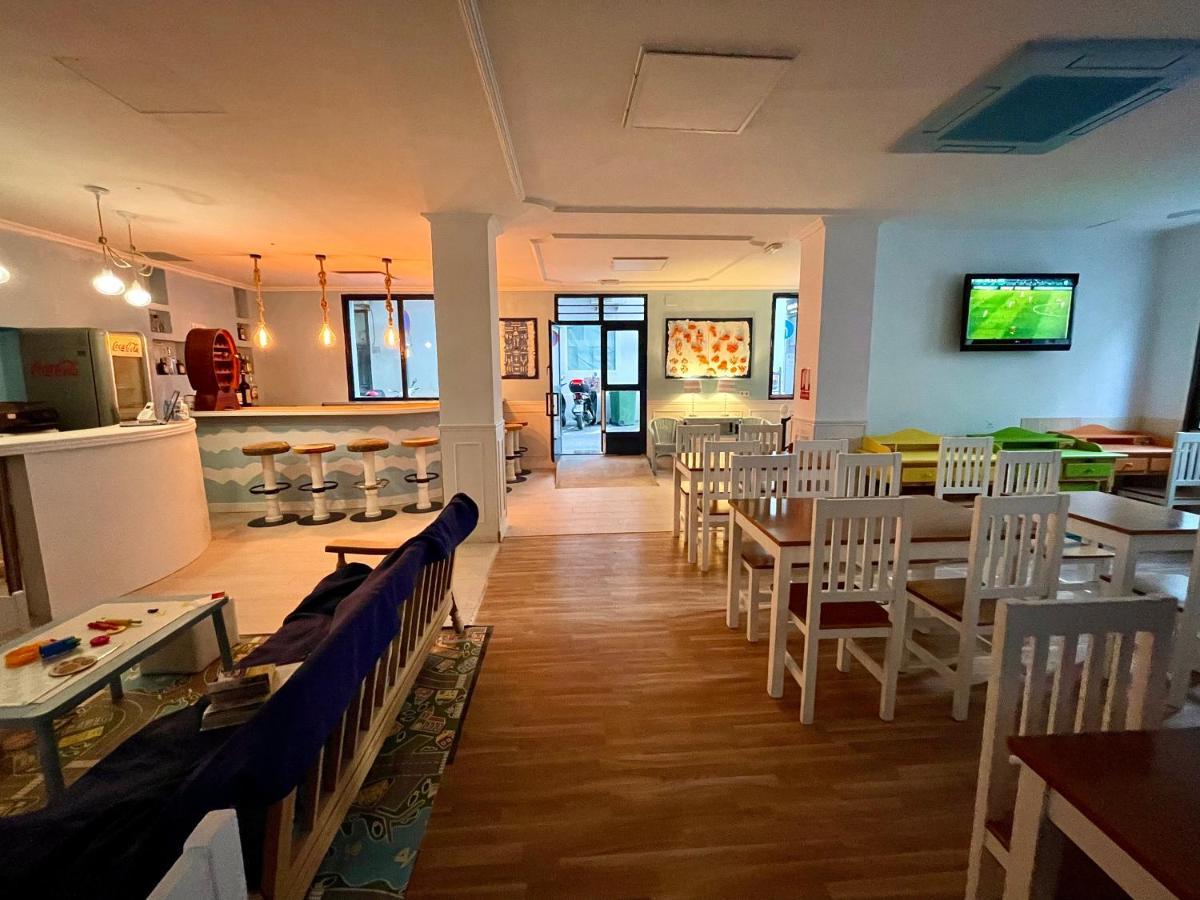 Mar Benidorm Hotel Bagian luar foto