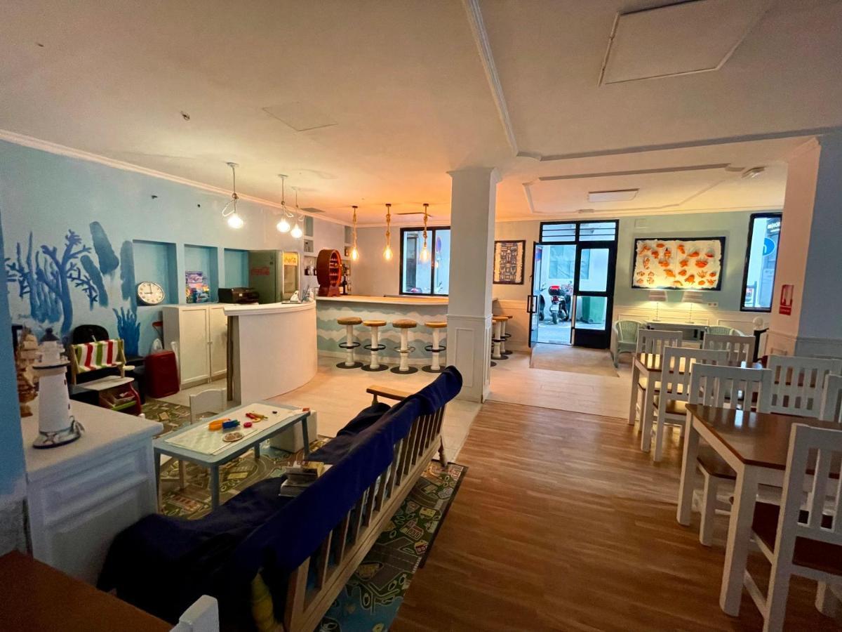 Mar Benidorm Hotel Bagian luar foto